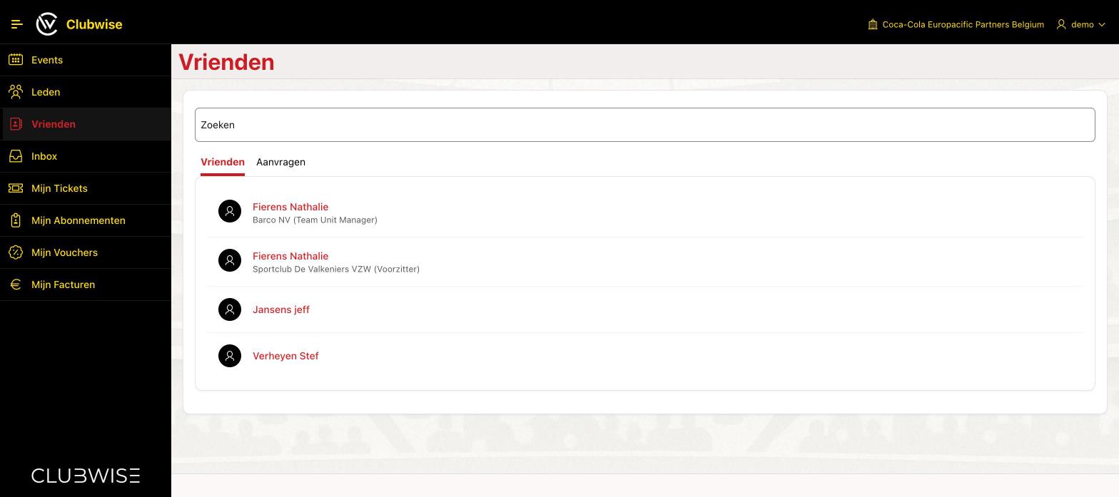 Tab Vrienden: bevestigde connecties, met een tweede tab “Aanvragen” voor nog te bevestigen verzoeken.